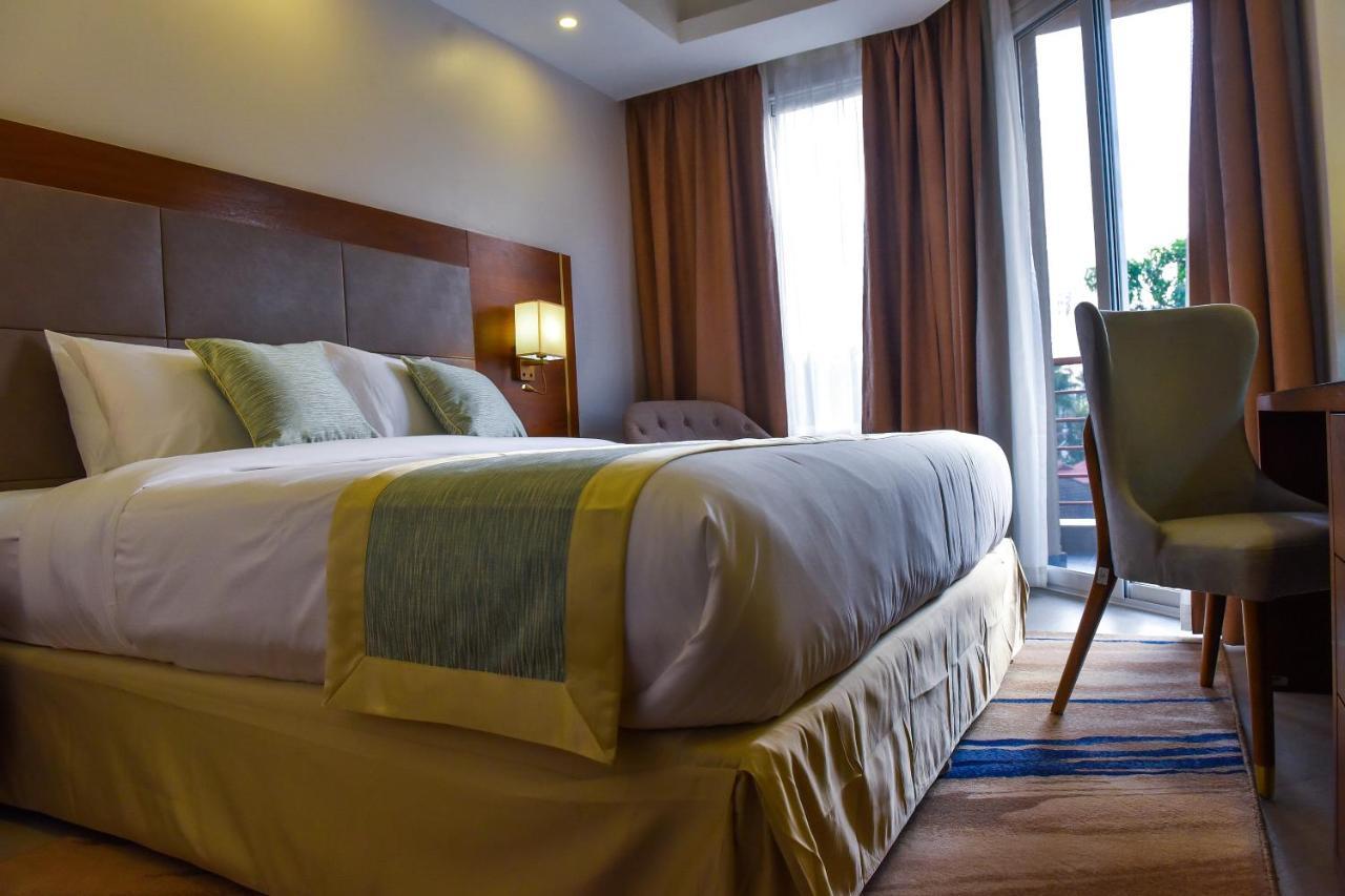 אנטבה Admas Grand Hotel מראה חיצוני תמונה