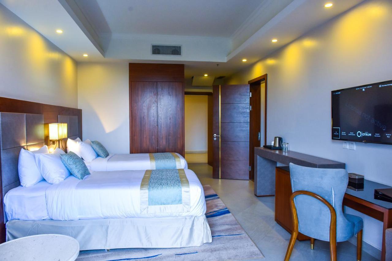 אנטבה Admas Grand Hotel מראה חיצוני תמונה